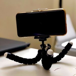 Mini Flexible Tripod with Phone Holder